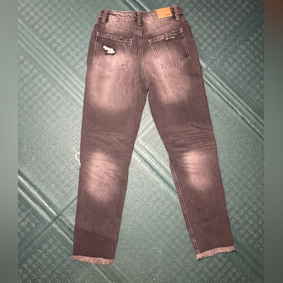 Aeropostale Dark Gray Ripped Mom Jeans 00 - Picture 8 of 8